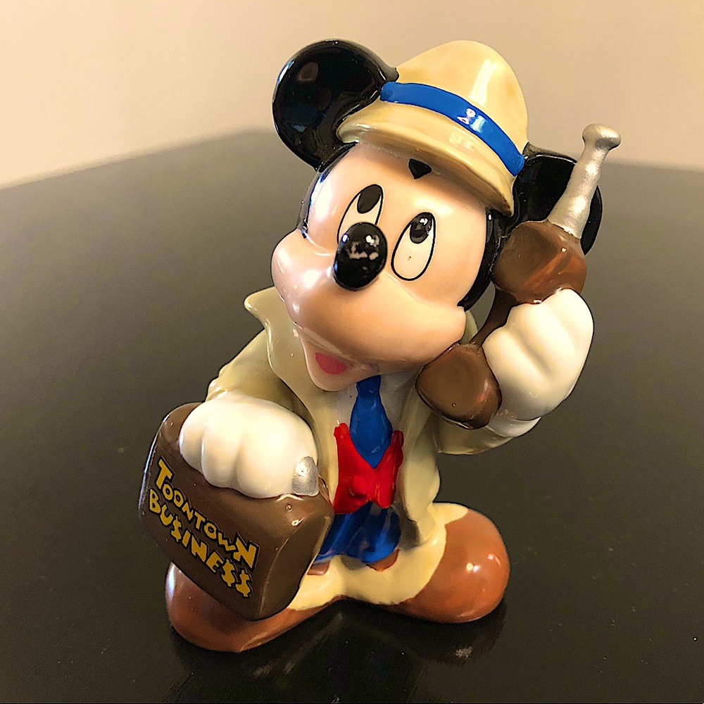 Disney Micky Mouse Toontown Business Figurine